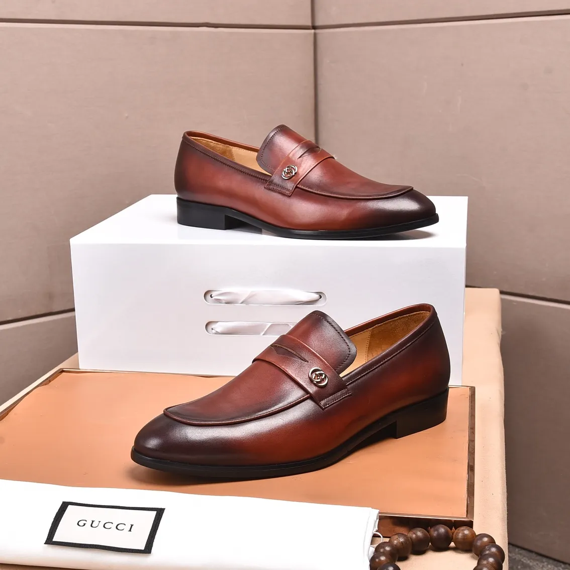 Men's shoes💰540📛📛Original (water-dyed cowhide) Gucci GUCCI official website formal shoes🌀 Italian🇮🇹imported cowhide➕top imported water-dyed cowhide lining💋Finely handmade original bottom, the real thing looks better when photographed in person Standard size 38-44